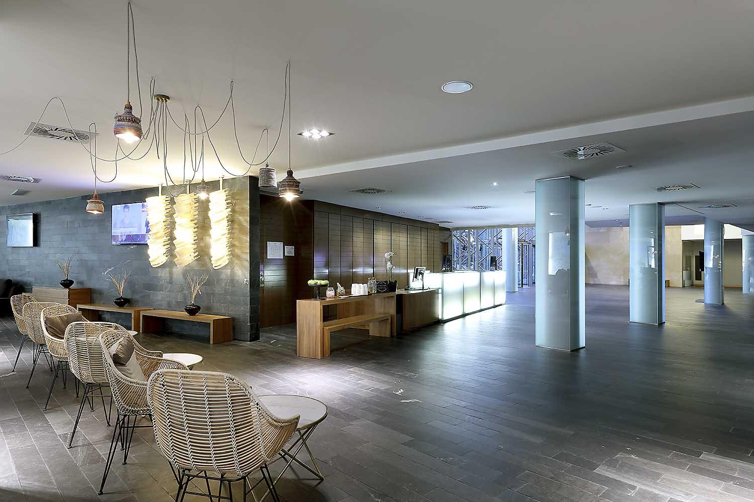 ยูโรสตาร์ มาดริด คองเกรส Hotel อัลโกเบนดาส ภายนอก รูปภาพ