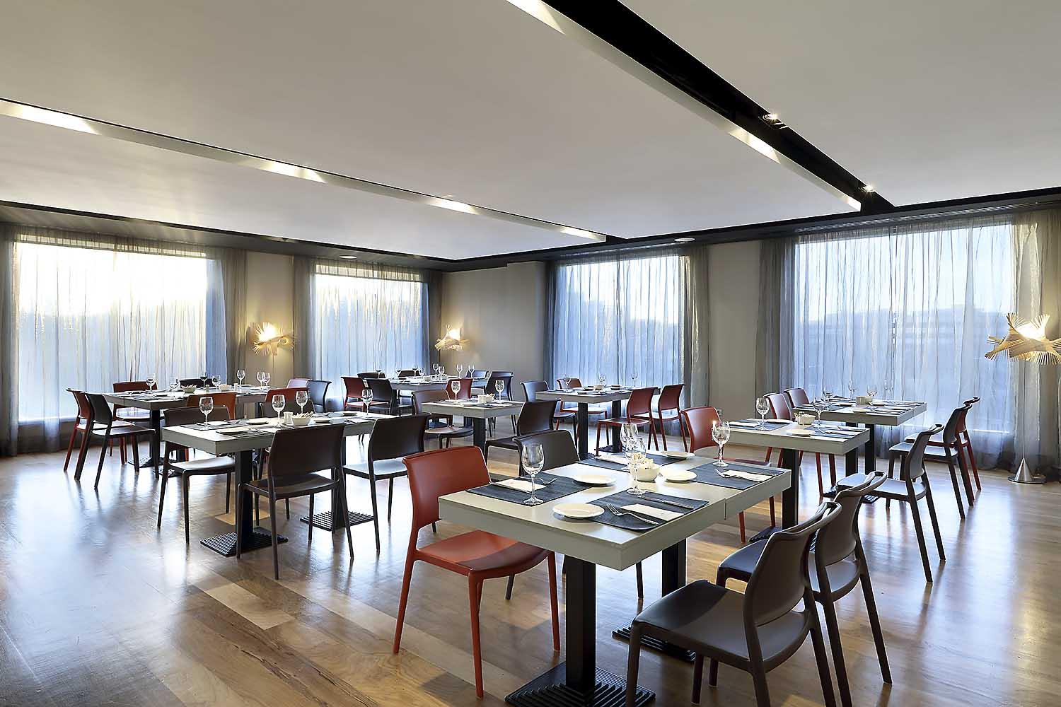ยูโรสตาร์ มาดริด คองเกรส Hotel อัลโกเบนดาส ภายนอก รูปภาพ