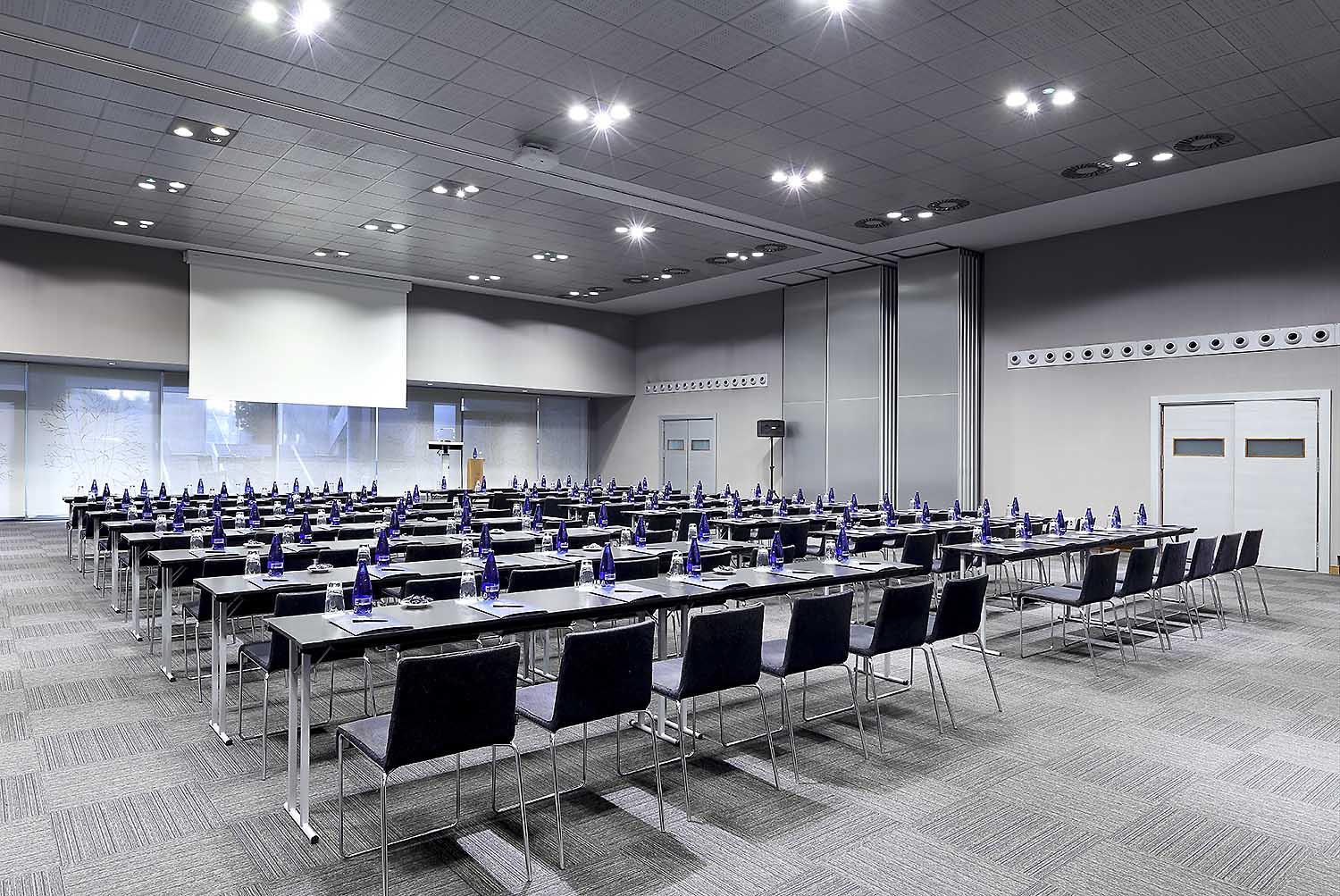 ยูโรสตาร์ มาดริด คองเกรส Hotel อัลโกเบนดาส ภายนอก รูปภาพ