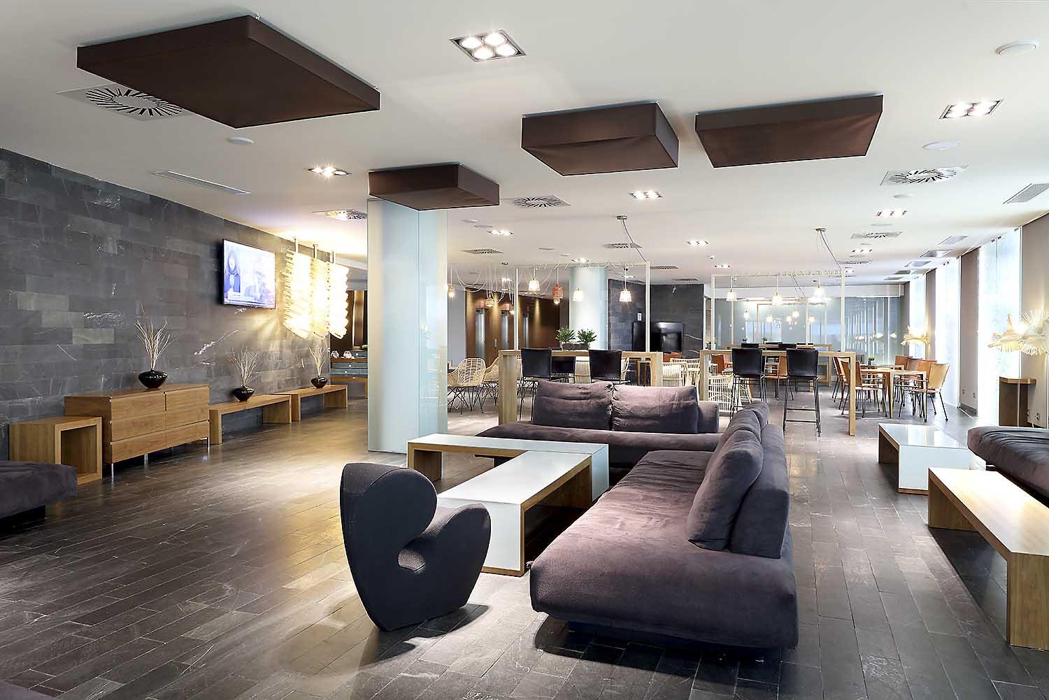 ยูโรสตาร์ มาดริด คองเกรส Hotel อัลโกเบนดาส ภายนอก รูปภาพ